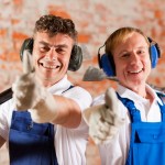 Passende Arbeitskleidung auf dem Bau